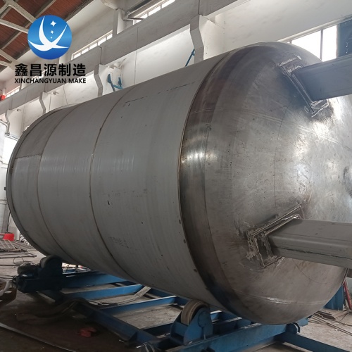 大型不锈钢化工储罐.jpg 大型不锈钢化工储罐.jpg